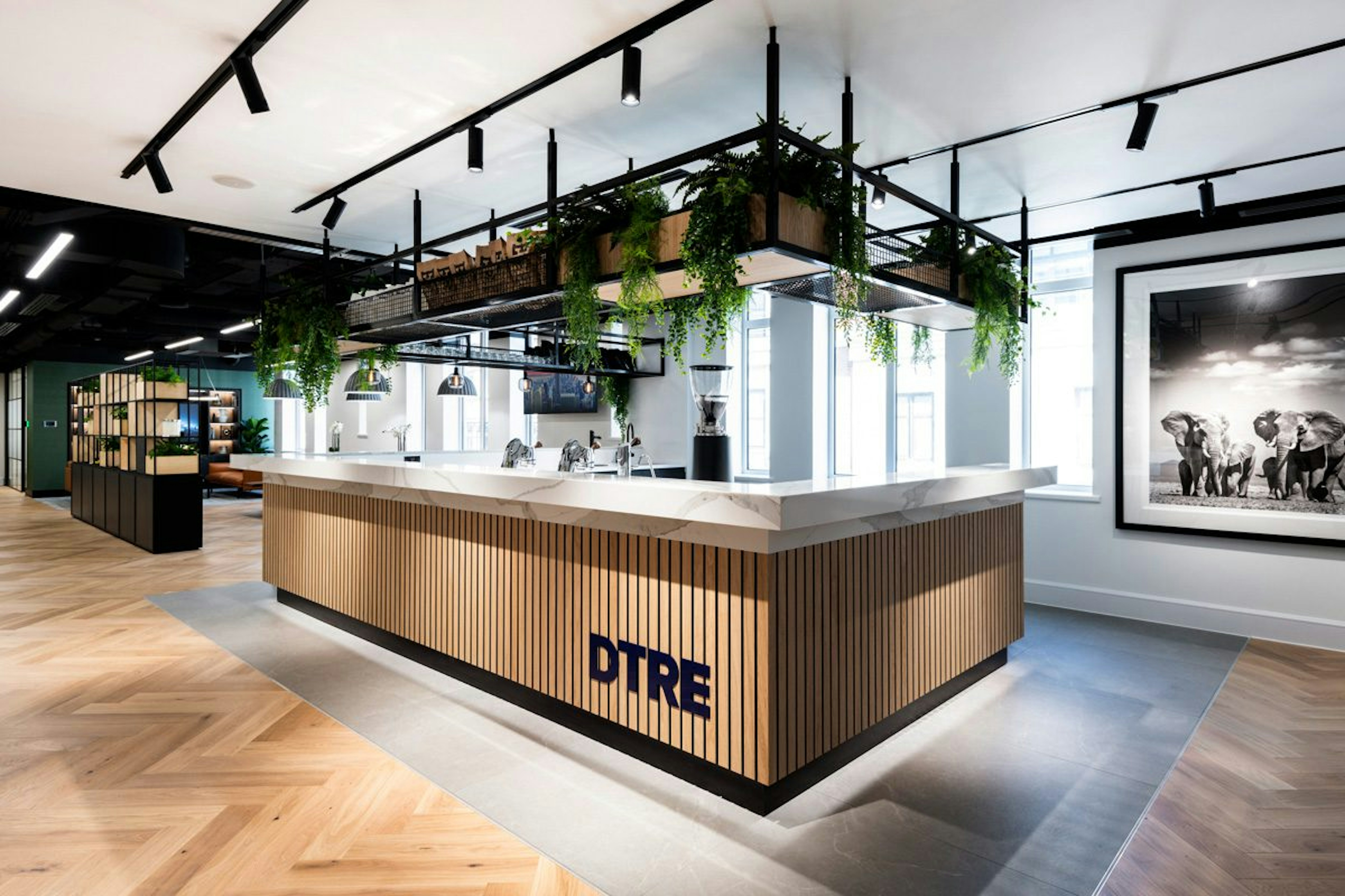 DTRE Coffee bar